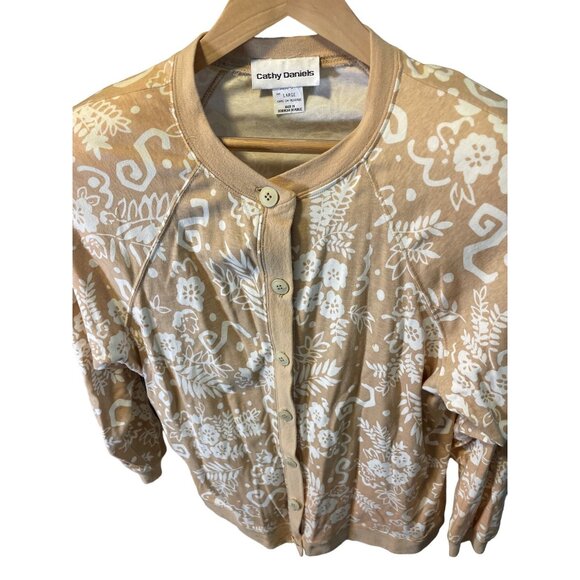 Cathy Daniels Tan White Patterned Buttoned Long Sleeve Cardigan Sweater Sz Large - Picture 3 of 7